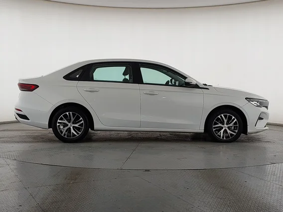 جيلي امجراند GS 2024 