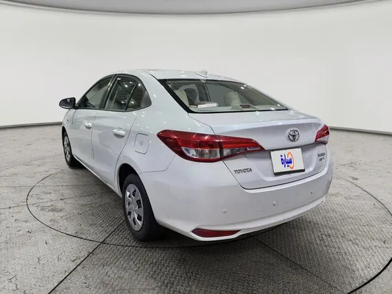 تويوتا يارس Y 2019 