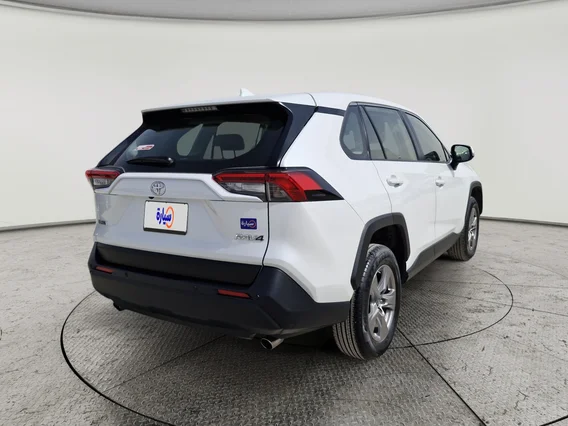 Toyota RAV4 LE 2023 