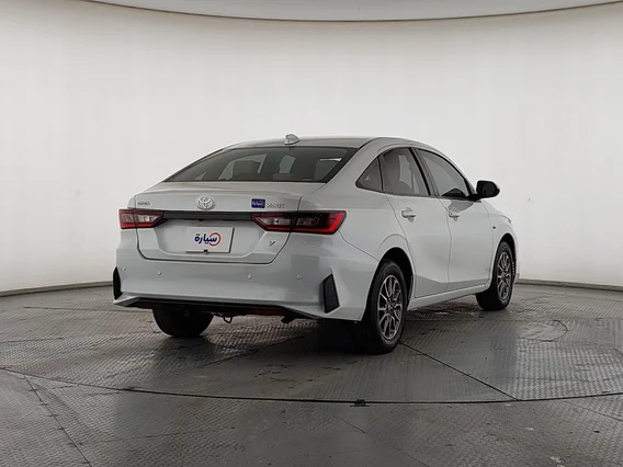 تويوتا يارس Y 2023 