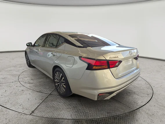 Nissan Altima SV 2023 