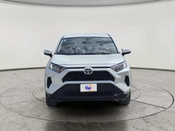 تويوتا راف فور LE 2022 