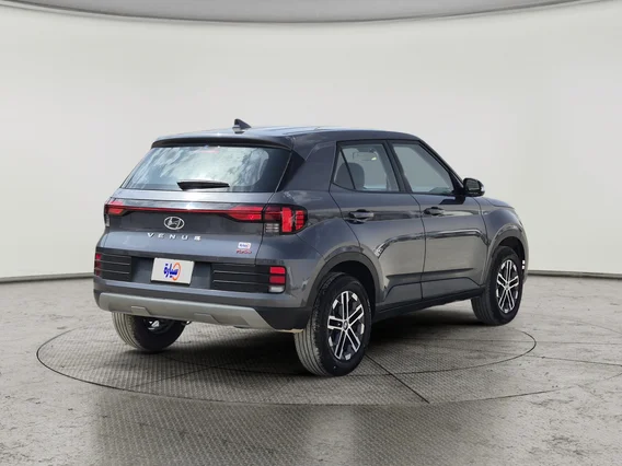 Hyundai Venue Smart 2024 