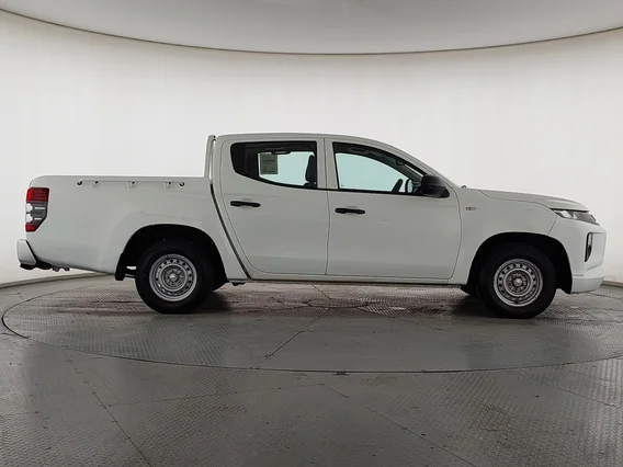 ميتسوبيشي L200 Double Cap 2021 