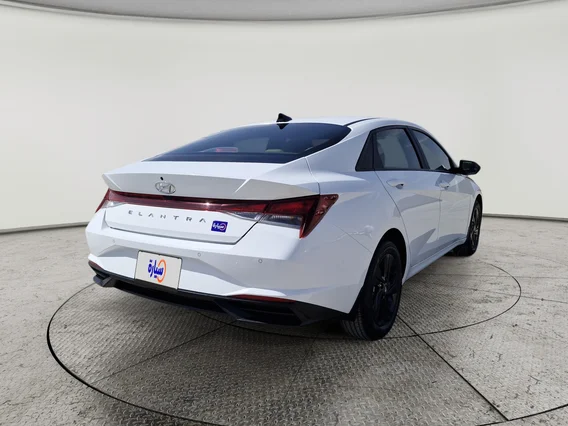 Hyundai Elantra Smart 2023 