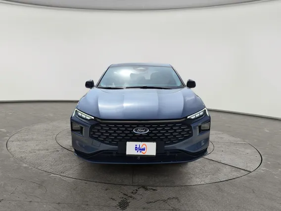 Ford Taurus Titanium 2023 
