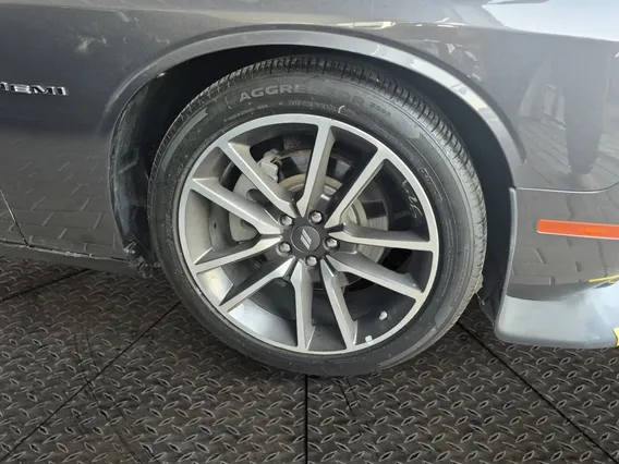 دودج تشالنجر RT 2022 