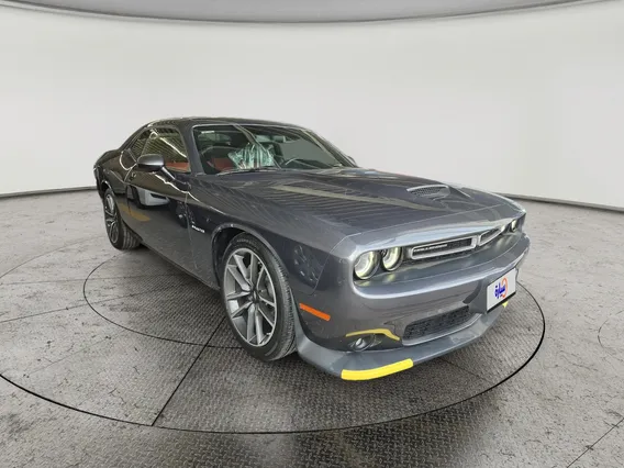 دودج تشالنجر RT 2022 