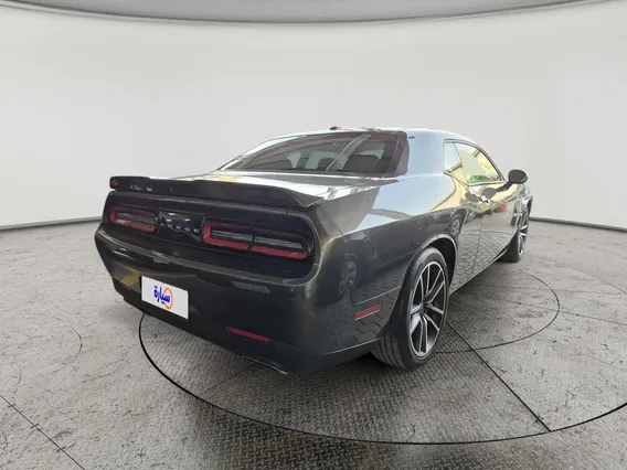 دودج تشالنجر RT 2022 