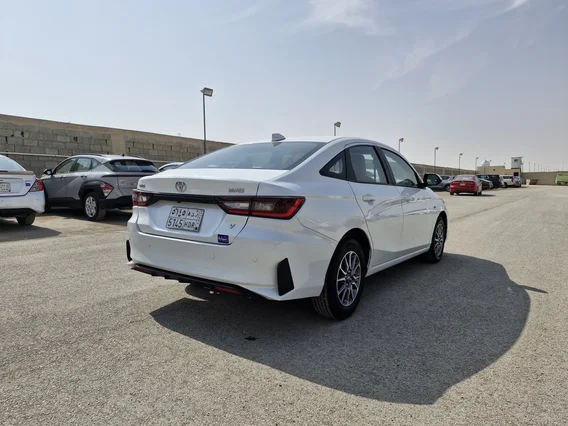 تويوتا يارس Y 2023 