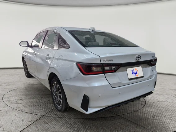 تويوتا يارس Y 2023 