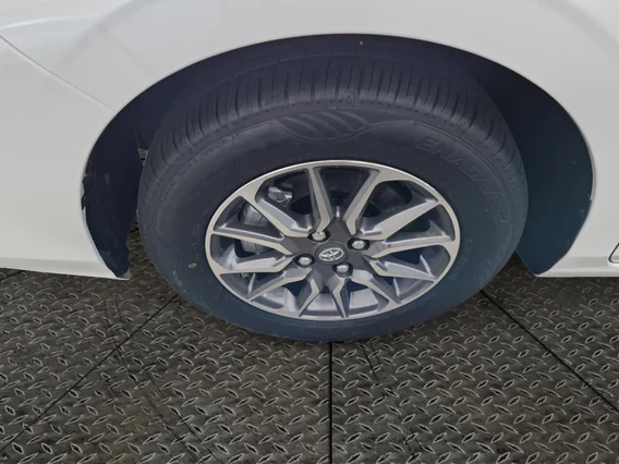 Toyota Yaris  Y 2026 