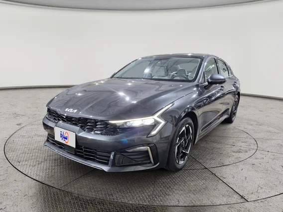 Kia K5 LX2 2025 