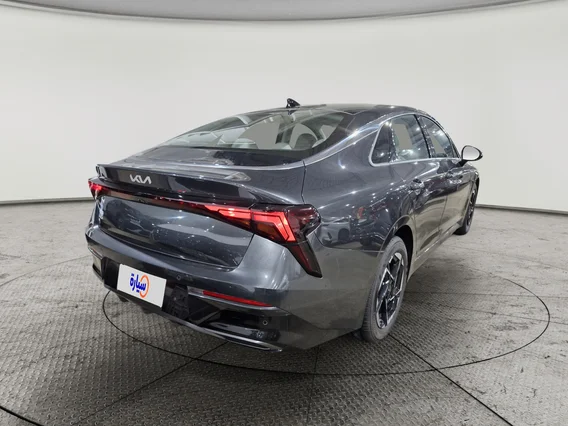 Kia K5 LX2 2025 
