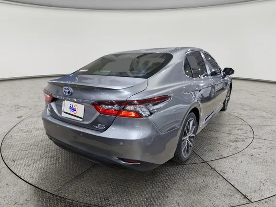 تويوتا كامري GLE HEV  2024 