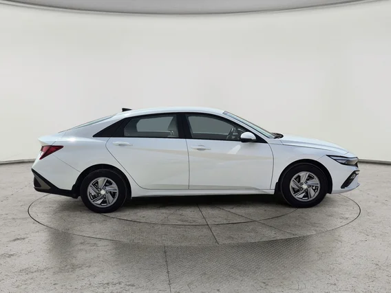 Hyundai Elantra Fleet 2024 