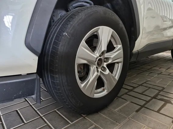 تويوتا راف فور LE 2019 