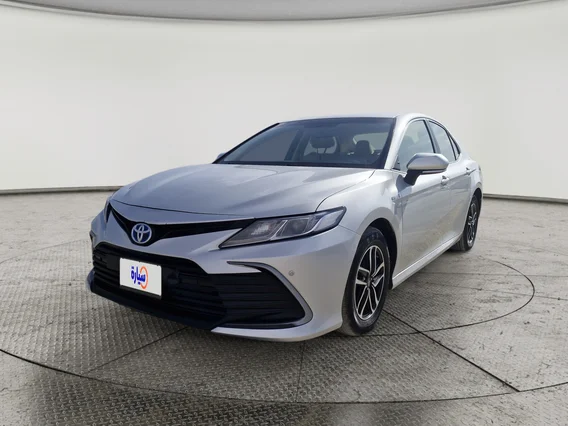 Toyota Camry  LE HEV 2022 