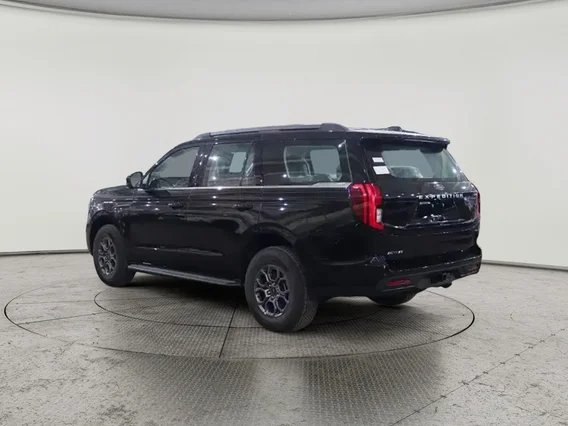 Ford Expedition Active 2025 