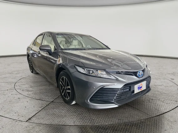 Toyota Camry  LE HEV 2023 