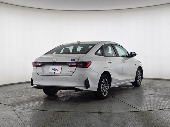 Toyota Yaris  Y 2023 