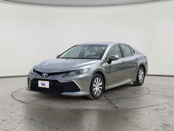 تويوتا كامري LE 2021 