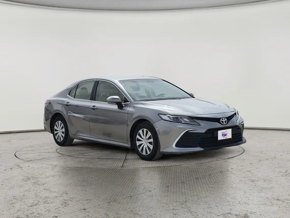 تويوتا كامري LE 2021 