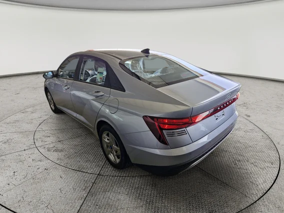 Hyundai Accent Smart 2024 