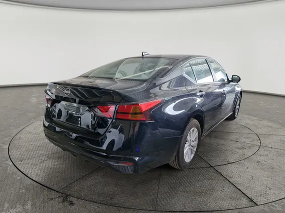 Nissan Altima S 2026 