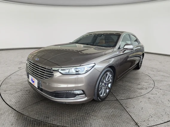 Ford Taurus Titanium 2022 