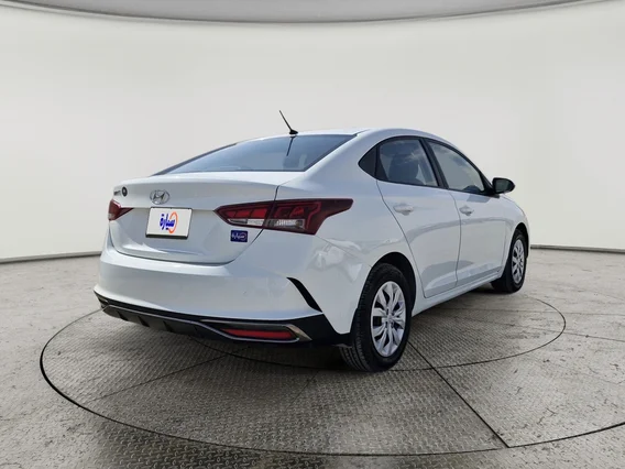 Hyundai Accent Smart 2023 