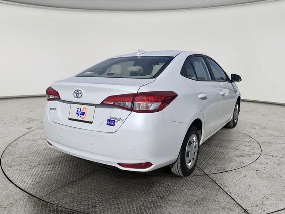 Toyota Yaris  Y 2022 