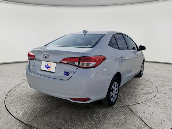 Toyota Yaris  Y 2022 