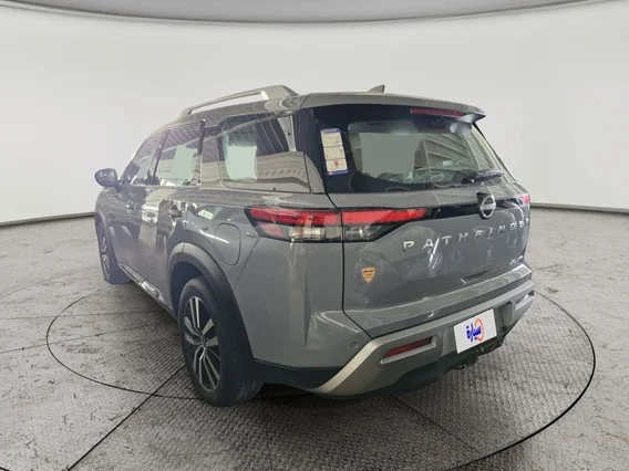 نيسان باثفندر SL 2023 دبل