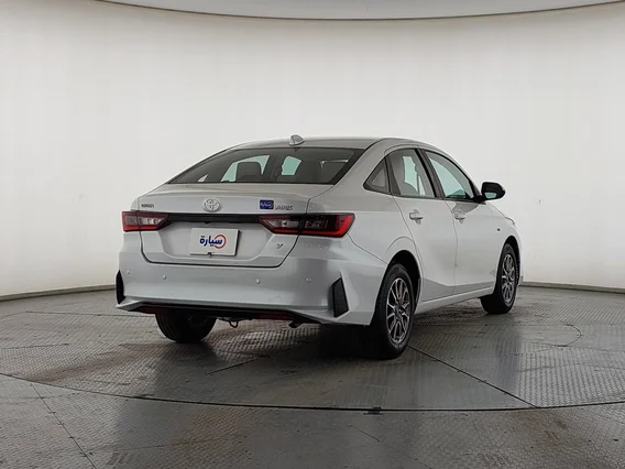 تويوتا يارس Y 2023 