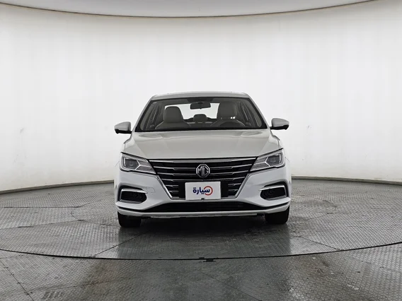 ام جي 5 LUX 2023 