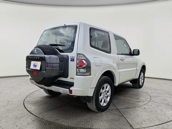 ميتسوبيشي باجيرو GLS 3Doors 2020 دبل