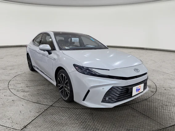 Toyota Camry  LUMIERE HEV 2025 