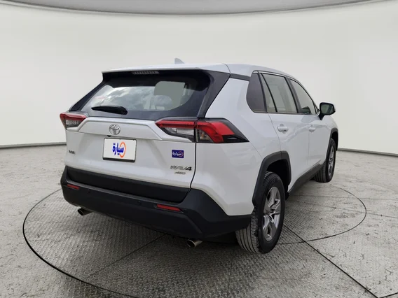 Toyota RAV4 LE 2023 