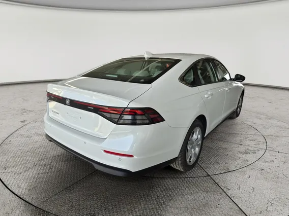 هوندا اكورد LX 2025 