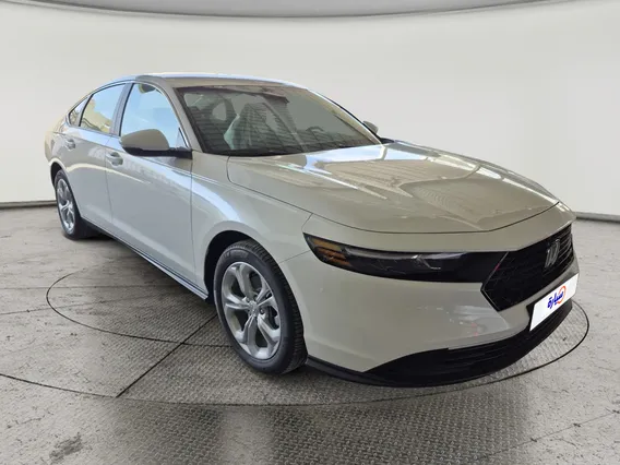 هوندا اكورد LX 2025 