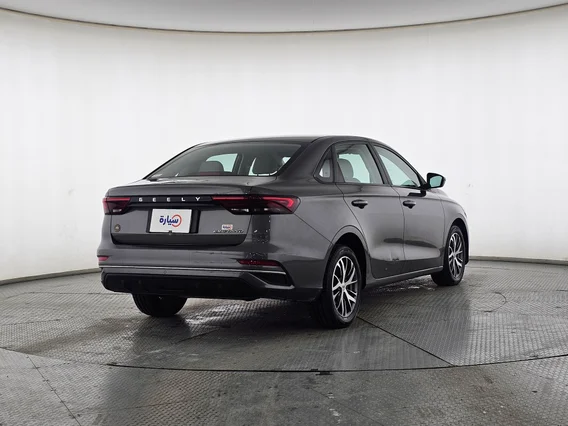 جيلي امجراند GS 2024 