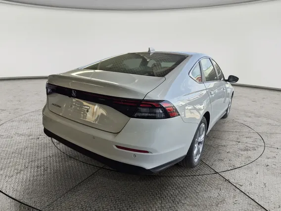 هوندا اكورد LX 2025 