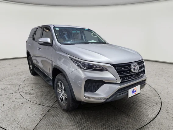 تويوتا فورتشنر GX 2024 