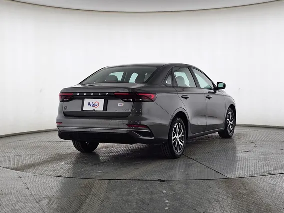 جيلي امجراند GS 2024 