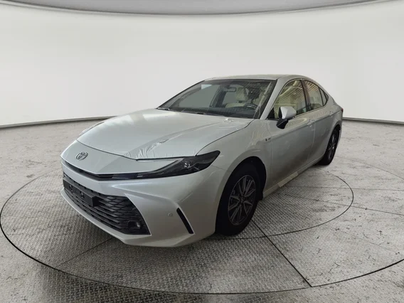 Toyota Camry  E HEV 2025 