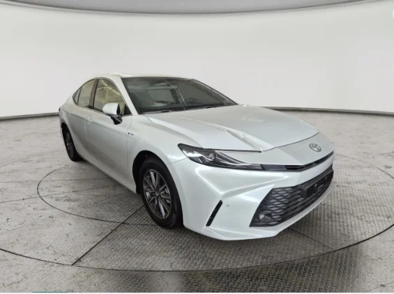 Toyota Camry  E HEV 2025 