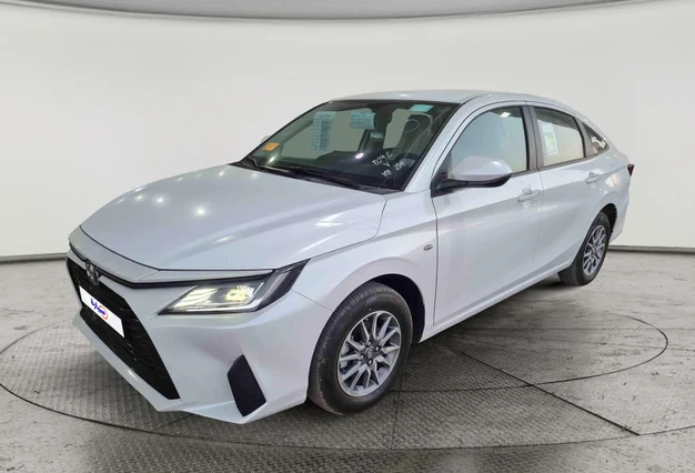 Toyota Yaris  Y 2026 