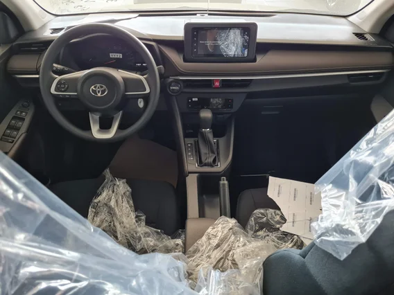 Toyota Yaris  Y 2026 