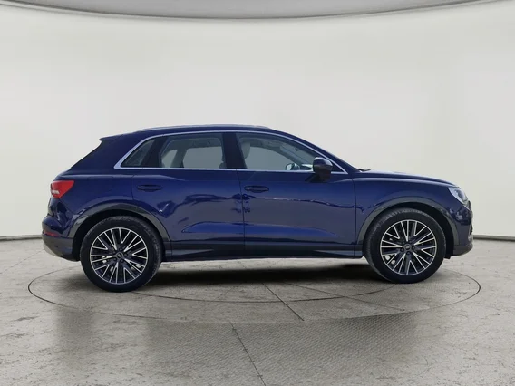 Audi Q3 35 TFSl 2023 